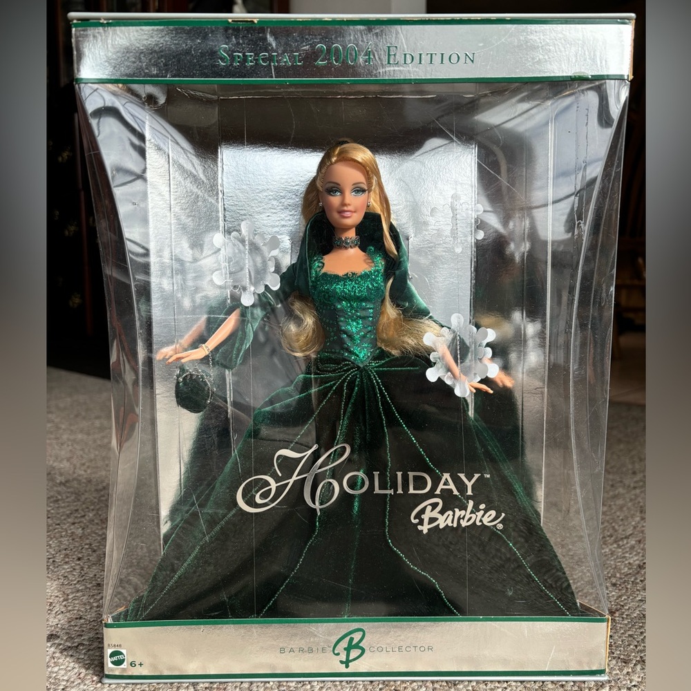 Rare Special 2004 Holid  Barbie NWT